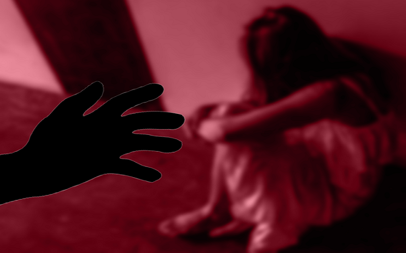 र।जकोट 6 सल की बच्ची से निर्भय जैसी दरिंदगीरेप में नकम होने पर प्रइवेट पर्ट में रॉड डली 35 वर्षीय आरोपी गिरफ्तर