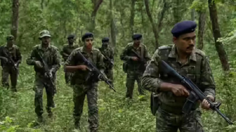 बालाघाट से माओवादी आतंक का सफाया आखिरी बचे दीपक और रोहित ने किया आत्मसमर्पण