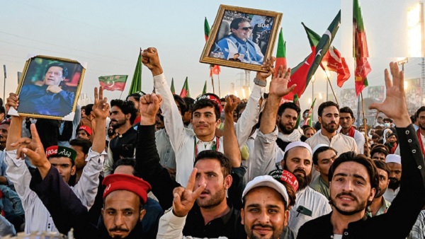 इमरान खान को अडियाला जेल से हटाकर कहीं और ले जाने की तैयारी में शहबाज सरकार !