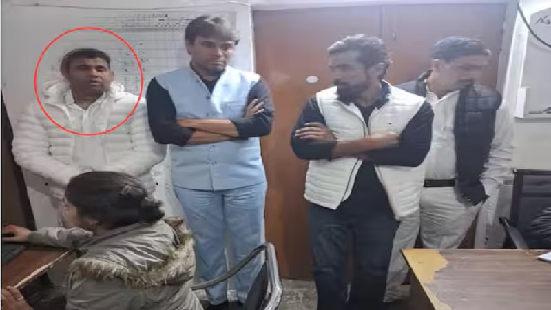 दिल्ली बीजेपी अध्यक्ष के नाम पर ठगी करने वाला गिरफ्तार, लखनऊ में डिप्टी सीएम के आवास से पकड़ा गया