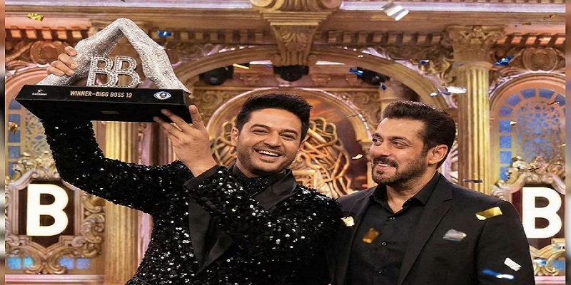 बिग बॉस 19 विजेता गौरव खन्ना, 50 लाख रुपए का इनाम, सलमान ने धर्मेंद्र को याद कर किया भावुक, पवन सिंह धमकी के बावजूद शामिल