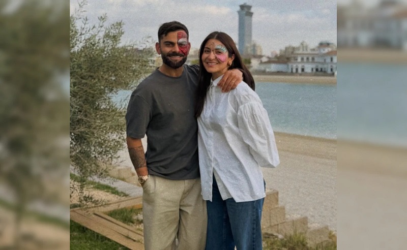 Virat-Anushka की जोड़ी ने New Year 2026 में बिखेरा प्यार