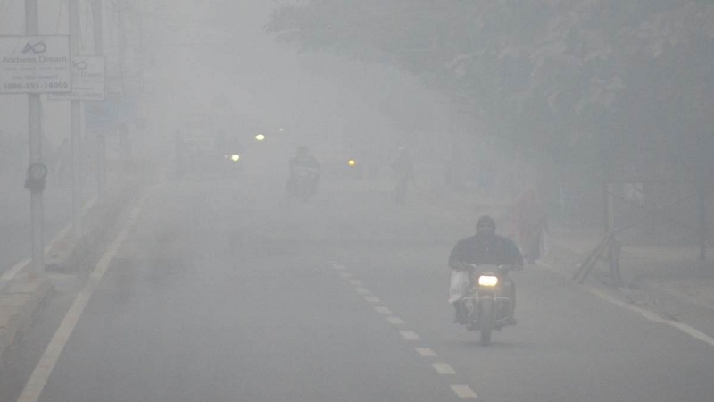 MP में 30 से ज्यादा जिलों में कोहरे की चादर, ग्वालियर-चंबल क्षेत्र सबसे प्रभावित..