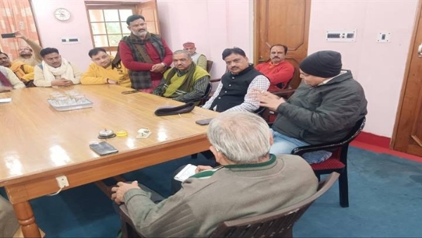 दतियाः प्रसिद्ध पीताम्बरा पीठ में खुले में साधना-जप पर पूर्ण रोक