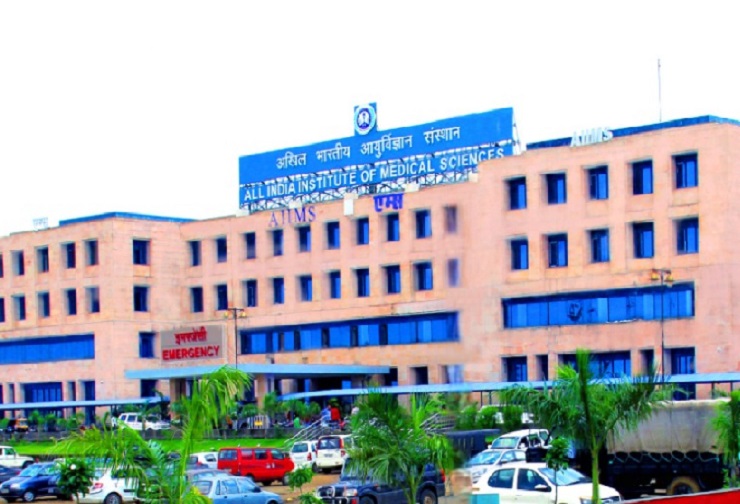 बम की अफवाह से थमी भोपाल की रफ्तार: एम्स से लेकर पासपोर्ट दफ्तर तक पुलिस का घेरा, 15 दिनों में दूसरी बार दहशत का साया