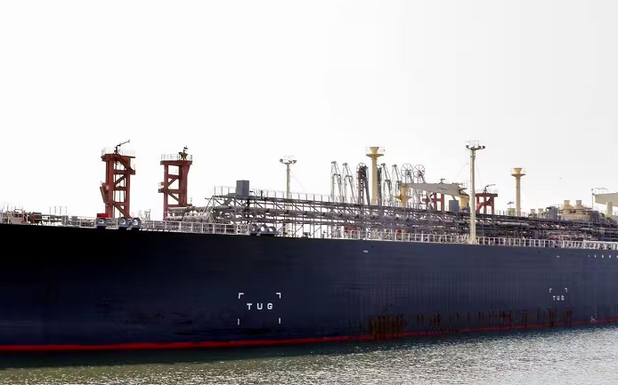 भारत का एलपीजी टैंकर ‘Green Sanvi’ ने होर्मुज स्ट्रेट पार किया, दो और टैंकर लाइन में