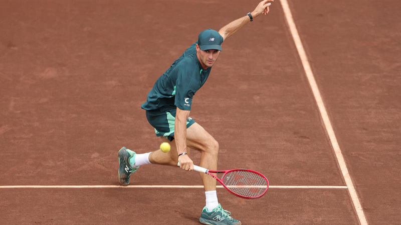 टॉमी पॉल का शानदार प्रदर्शन! टियाफो को हराकर पहुंचे ATP टूर के क्ले फाइनल में