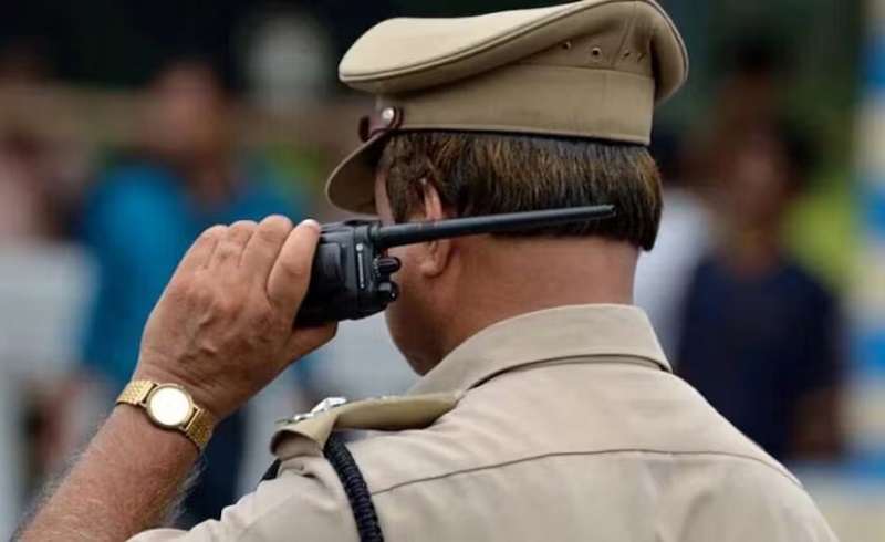 MP: भोपाल में IPS अधिकारी की नाबालिग बेटी की लगाई फांसी…. जांच में जुटी पुलिस