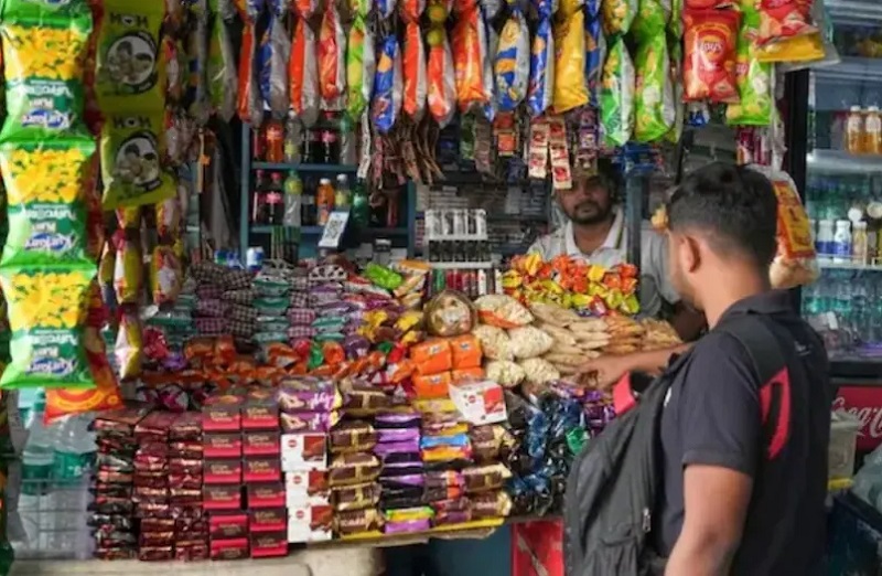 पेट्रोल-डीजल के बढ़ते दाम का असर…. अब दवाओं से लेकर खाने-पीने तक, हर चीज होगी महंगी!