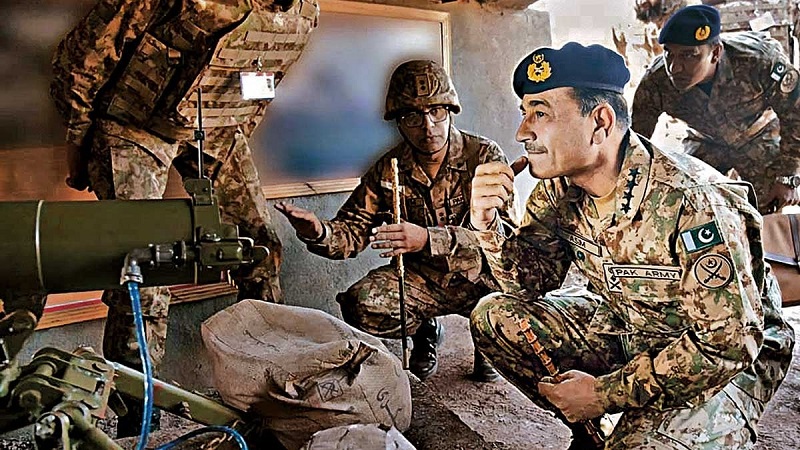 Pakistan Army Chief Statement: ऑपरेशन सिंदूर पर बौखलाए असीम मुनीर, हार छिपाने के लिए दिए विवादित बयान