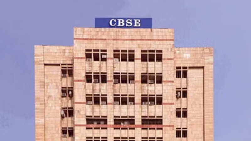 नई शिक्षा नीति के अनुरूप CBSE का निर्णय: 9वीं कक्षा में तीन भाषाएं अनिवार्य, 1 जुलाई से लागू नियम