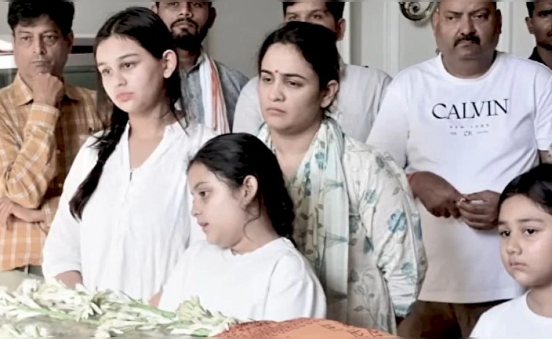 हरिद्वार में होगा प्रतीक यादव का अस्थि विसर्जन, अपर्णा यादव परिवार संग होंगी रवाना; यादव परिवार में पसरा मातम
