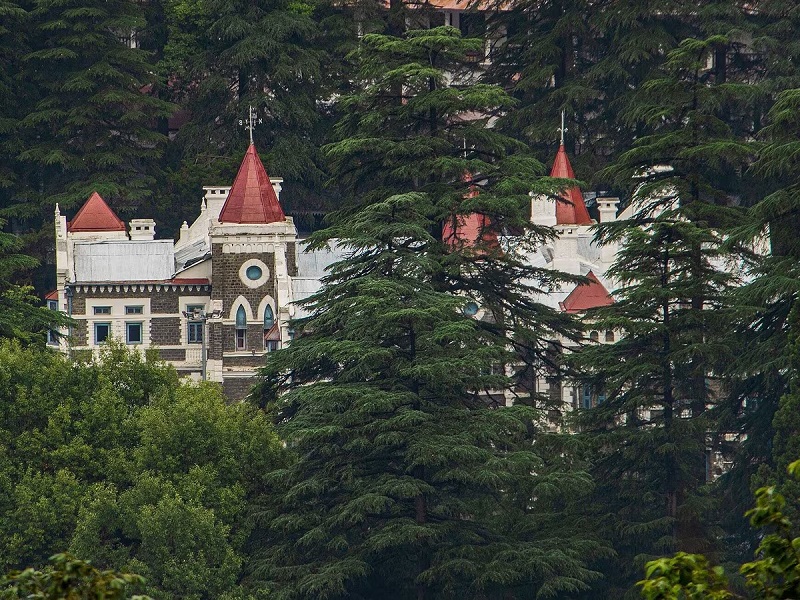 धर्मांतरण और सरकारी लाभ पर HC की सख्ती, पूछा– कितने लोग ले रहे दोहरा फायदा?