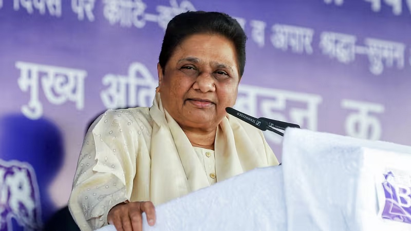 मायावती का सख्त संदेश- मैं आयरन लेडी, लापरवाही नहीं होगी बर्दाश्त; 2027 फतह के लिए BSP को दिया जीत का मंत्र