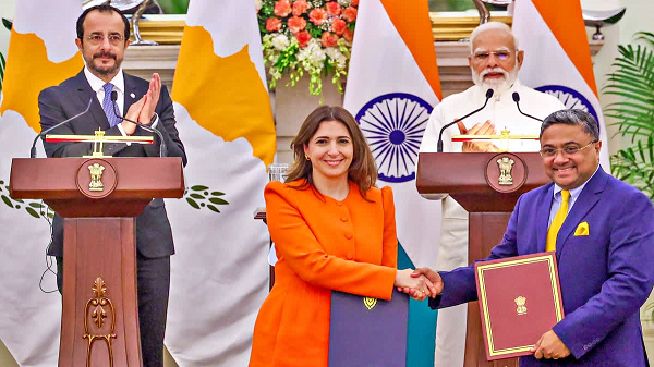 तुर्की-पाकिस्तान समीकरण के बीच भारत की बढ़ती रक्षा ताकत, साइप्रस ने दिखाई रणनीतिक हथियारों में गहरी रुचि