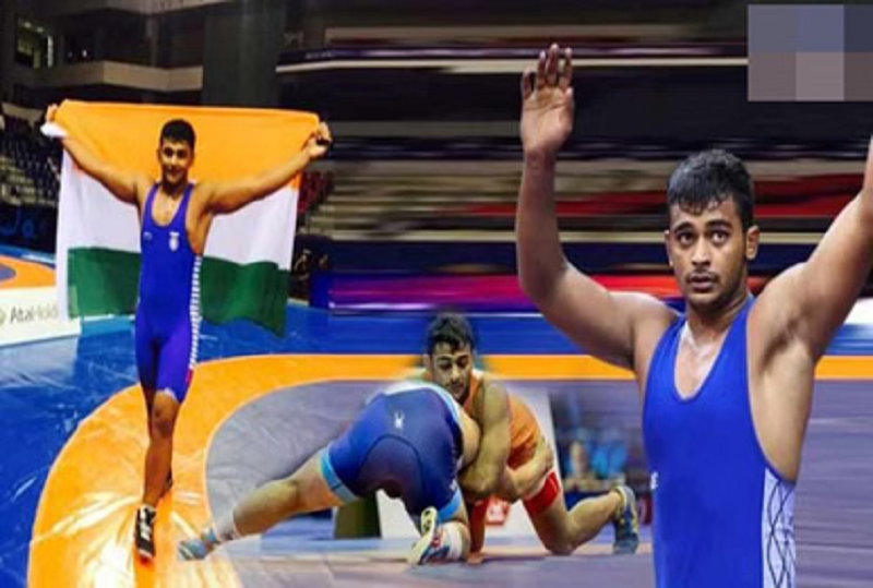 पहलवानी के माहौल में पले दीपक पूनिया ने कम उम्र से ही कुश्ती में अपनी अलग पहचान बनाई और अंतरराष्ट्रीय स्तर पर