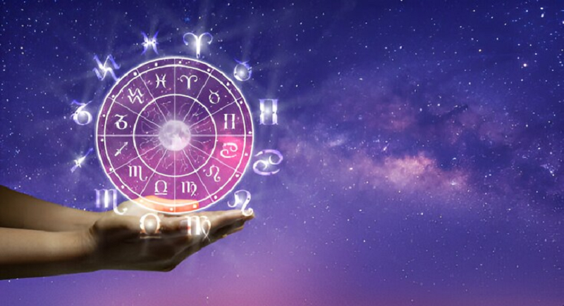 आज का ज्योतिषीय संकेत 9 मई 2026: सूर्य देव की कृपा से नौकरी और करियर में मिल सकती है बड़ी सफलता