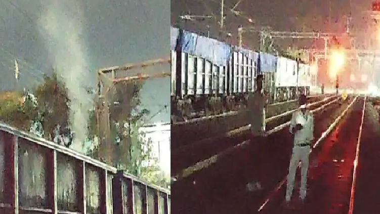 उमरिया में बड़ा रेल हादसा टला: चलती मालगाड़ी के तीन डिब्बों से उठा धुआं, स्टेशन पर रोकी गई ट्रेन