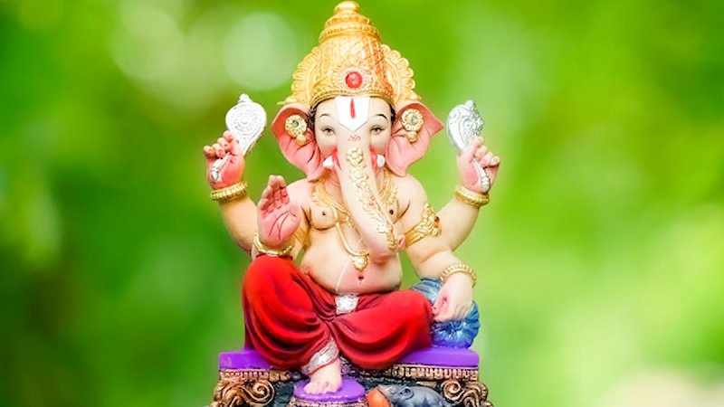 बुधवार के दिन भूलकर भी न करें ये 5 गलतियां, वरना रुक सकता है भाग्य का साथ