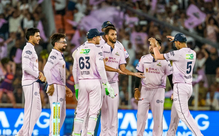 IPL 2026 अंकतालिका में बड़ा उलटफेर: GT की लगातार 5वीं जीत से टॉप पर कब्जा, SRH तीसरे स्थान पर पहुंची