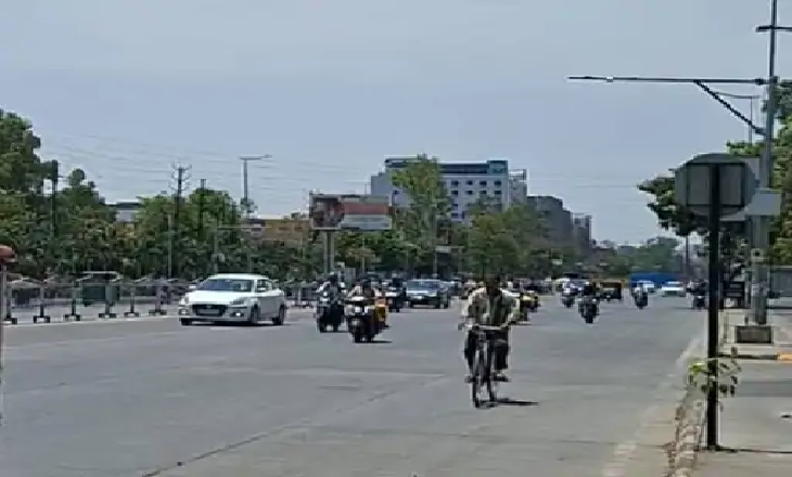 इंदौर में तापमान में हल्की गिरावट, फिर भी गर्मी से नहीं मिली राहत