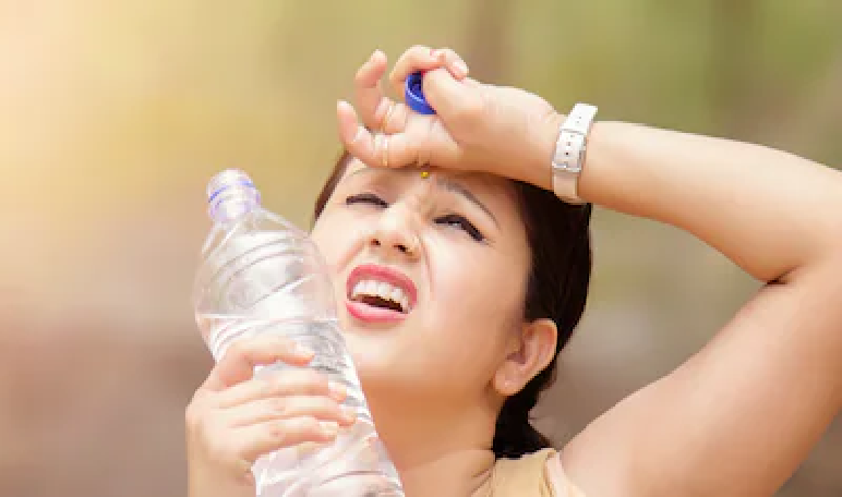 हीट स्ट्रोक से बच्चों की सुरक्षा: WHO ने बताए खतरनाक लक्षण और बचाव के तरीके