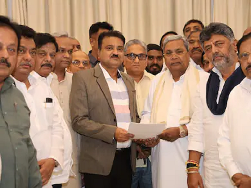 शपथ के दो दिन बाद ही कांग्रेस सरकार में खींचतान, विभाग आवंटन को लेकर वरिष्ठ मंत्रियों की नाराजगी खुलकर सामने आई