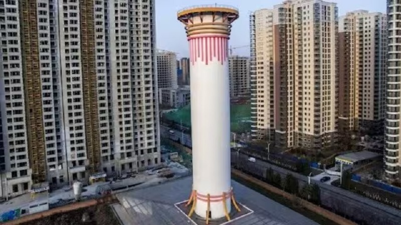 चीन का अनोखा प्रयोग: बनाया 20 मंजिला एयर प्यूरीफायर टावर, जानिए कितनी हवा कर सकता है साफ