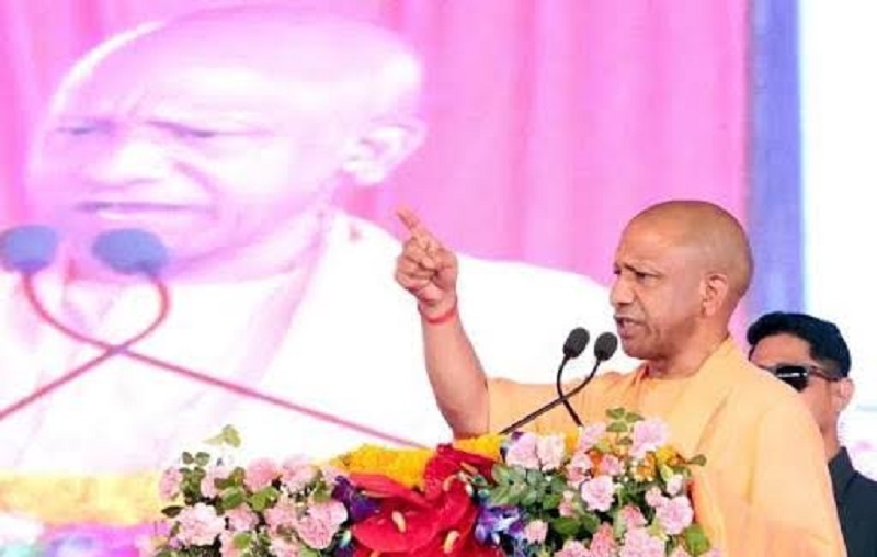 राम भक्तों पर गोली चलाने वाले आज आस्था की बात कर रहे, जनता ने बदली राजनीति की दिशा: रामपुर में बोले योगी आदित्यनाथ