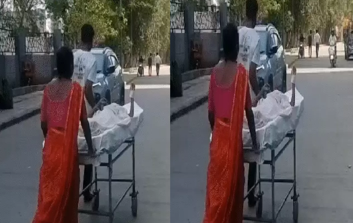 1 किलोमीटर तक स्ट्रेचर पर बेटे को ले गए माता-पिता, तपती धूप में मां चुन्नी भिगोकर देती रही राहत