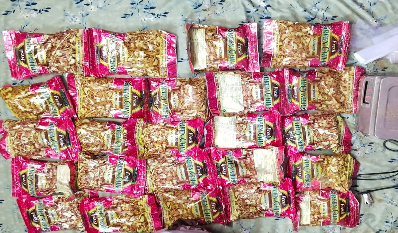 नमकीन-ड्राई फ्रूट पैकेटों में छिपाकर हो रही थी डोडा चूरा तस्करी, जबलपुर पुलिस ने किया बड़े नेटवर्क का खुलासा