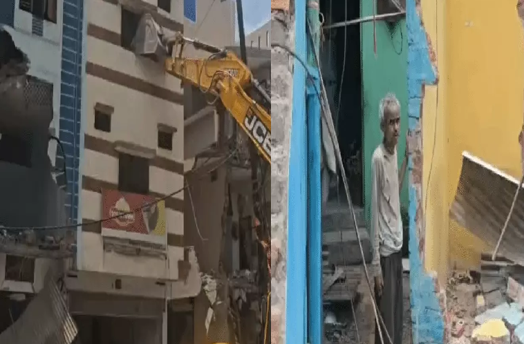 इंदौर में सड़क चौड़ीकरण के लिए 80 से ज्यादा मकान ध्वस्त, प्रभावित परिवारों ने पुनर्वास और मुआवजे की उठाई मांग