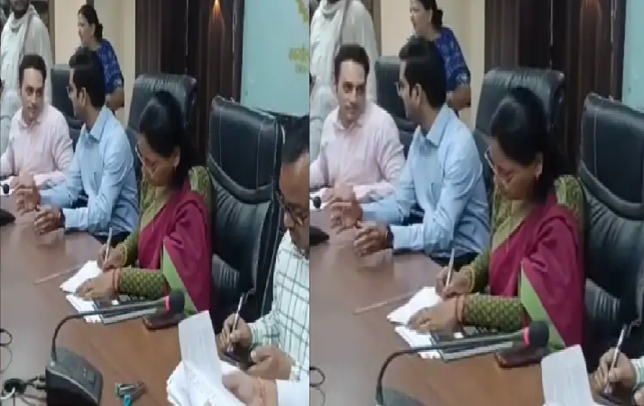 सार्वजनिक रास्ता बंद होने पर भड़के ग्रामीण, 200 लोग पहुंचे कलेक्ट्रेट; मार्ग बहाल करने की लगाई गुहार