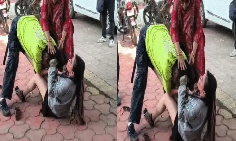जबलपुर एसपी ऑफिस में महिलाओं के बीच मारपीट, बाल खींचे-गाल नोचे; पुलिस ने कराया बीच-बचाव