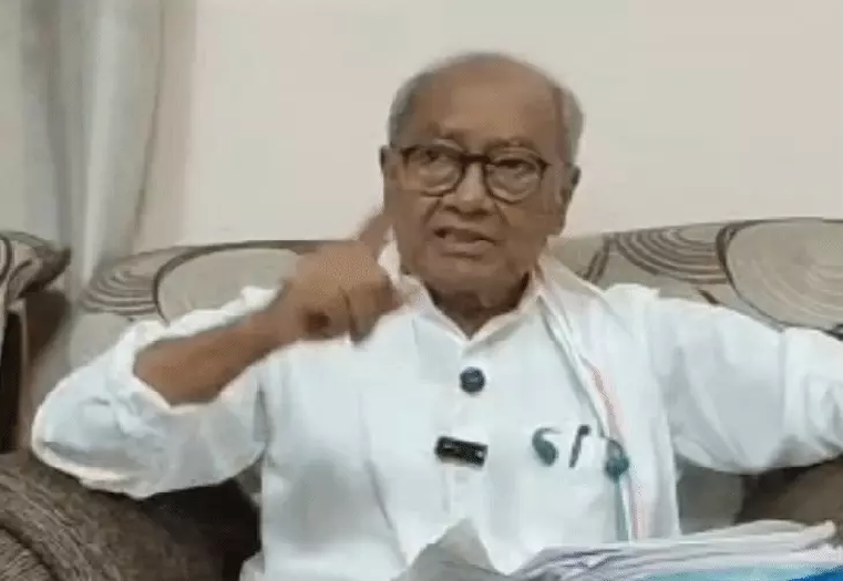 उज्जैन से दिग्विजय सिंह का केंद्र और राम मंदिर ट्रस्ट पर तीखा प्रहार बोले चंपत राय पर हो केस दर्ज
