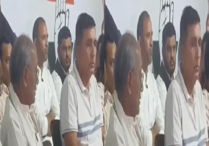 कांग्रेस में फिर दिखी अंदरूनी कलह! मंच पर दिग्विजय-हरीश चौधरी की कथित तकरार, राज्यसभा विवाद पर गरमाई सियासत