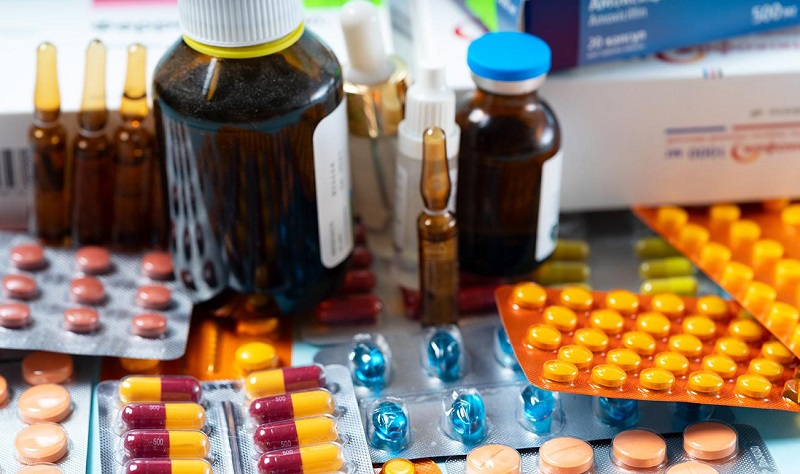 New Drug Rules: अब डॉक्टर की पर्ची के बिना नहीं मिलेगी 12% से अधिक अल्कोहल वाली दवाएं…