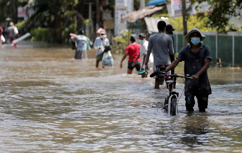 देशभर में हो रही झमाझम बारिश….कई राज्यों में भूस्खलन और बाढ़ ने मचाई तबाही