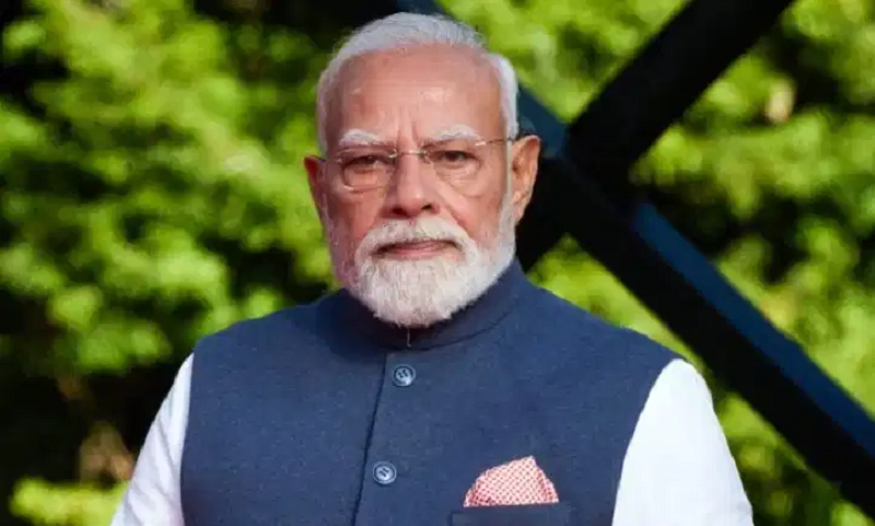 जंतर-मंतर से संसद मार्च के बाद गरमाई राजनीति, महुआ मोइत्रा ने धर्मेंद्र प्रधान पर साधा निशाना, NEET विवाद पर विपक्ष ने तेज किए सवाल