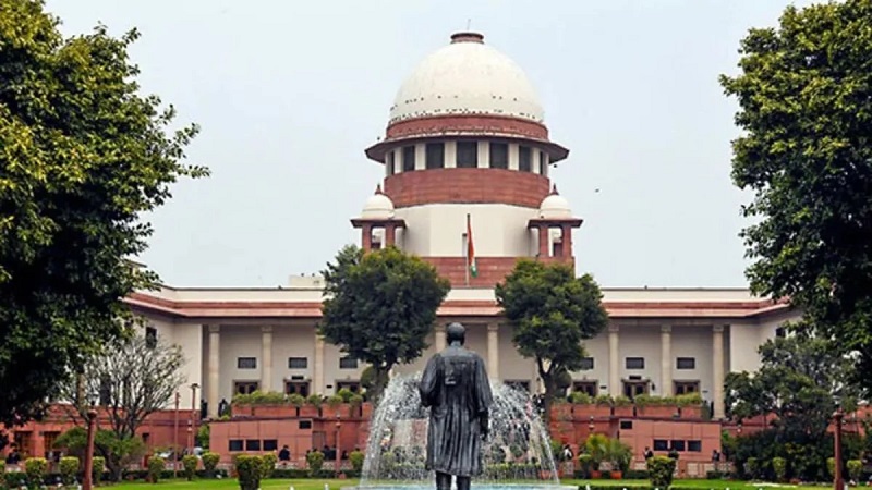 अयोध्या राम मंदिर चढ़ावा प्रकरण पर सुप्रीम कोर्ट सख्त कोर्ट की निगरानी में जांच की मांग पर ट्रस्ट और सरकारों को नोटिस