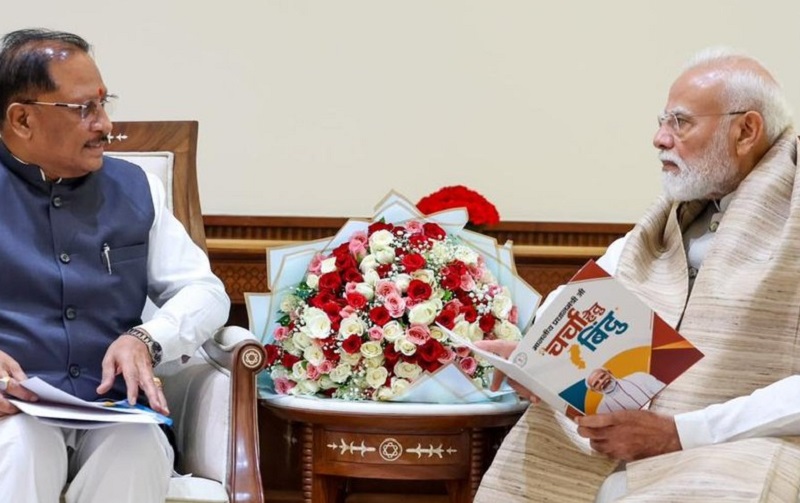 बस्तर के विकास का नया रोडमैप लेकर पीएम मोदी से मिले सीएम साय, रेल, शिक्षा, स्वास्थ्य और उद्योग पर हुई बड़ी चर्चा