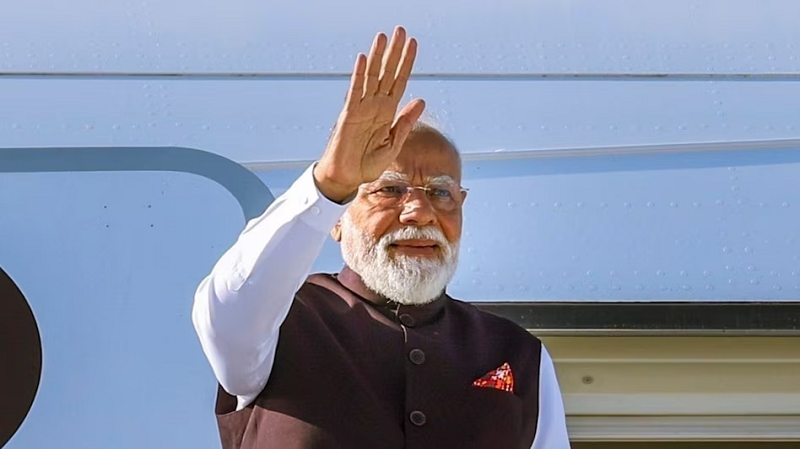 तीन देशों की अहम यात्रा पर रवाना हुए प्रधानमंत्री मोदी, इंडोनेशिया, ऑस्ट्रेलिया और न्यूजीलैंड के साथ आर्थिक व रणनीतिक साझेदारी को मिलेगा नया विस्तार
