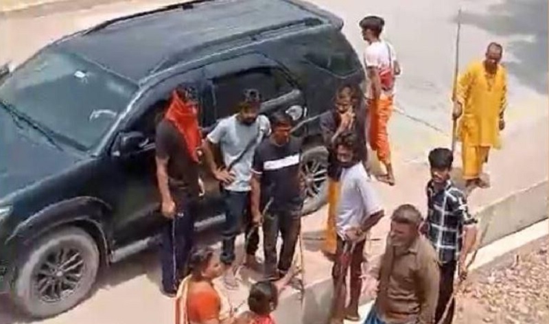छतरपुर मामले पर समाजवादी पार्टी का सरकार पर तीखा हमला, भूमाफिया संरक्षण और निष्पक्ष जांच की उठाई मांग