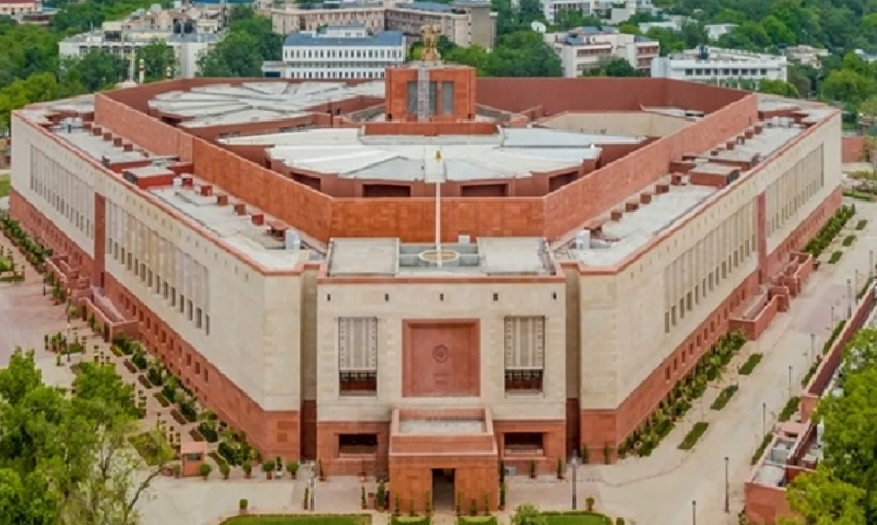 संसद के मानसून सत्र में कानूनों में बड़े बदलाव की तैयारी, निवेश, न्याय व्यवस्था और एमएसएमई सुधार पर सरकार का विशेष फोकस