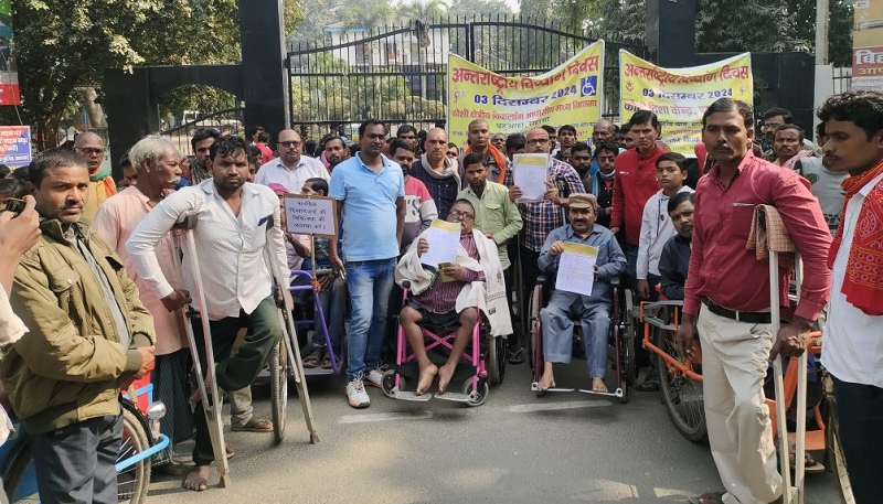 केरल के वायनाड में भारी बारिश बनी बड़ी आफत, मुख्यमंत्री ने बुलाई आपात बैठक; राहत-बचाव अभियान युद्धस्तर पर जारी