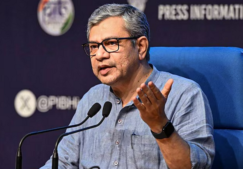 सेमिकॉन 2.0 से लेकर वाराणसी एलिवेटेड कॉरिडोर तक, केंद्रीय कैबिनेट ने विकास की रफ्तार बढ़ाने वाले छह बड़े फैसलों को दी मंजूरी