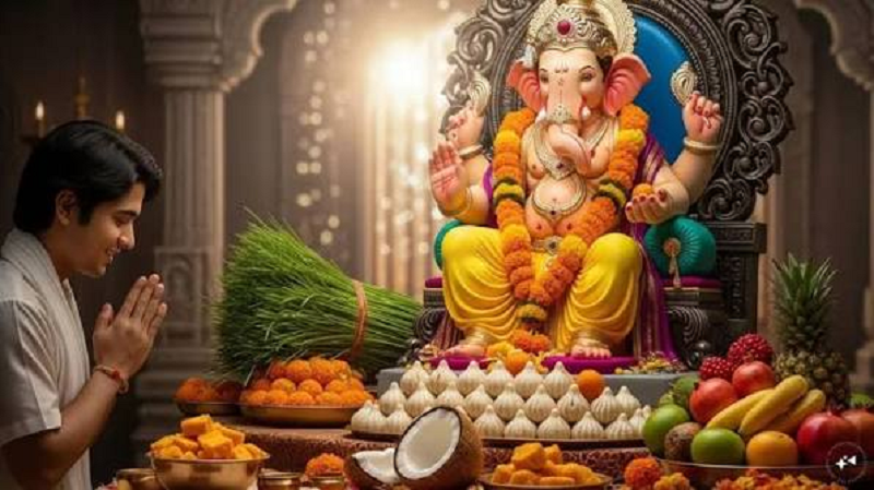 पूजा में नैवेद्य अर्पित करने की सही विधि: बीज वाले फलों के भोग से जुड़े नियम और ध्यान रखने योग्य महत्वपूर्ण बातें