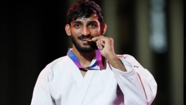 कॉमनवेल्थ गेम्स में चमके हर्ष सिंह, पुरुष जूडो में भारत को दिलाया पहला स्वर्ण