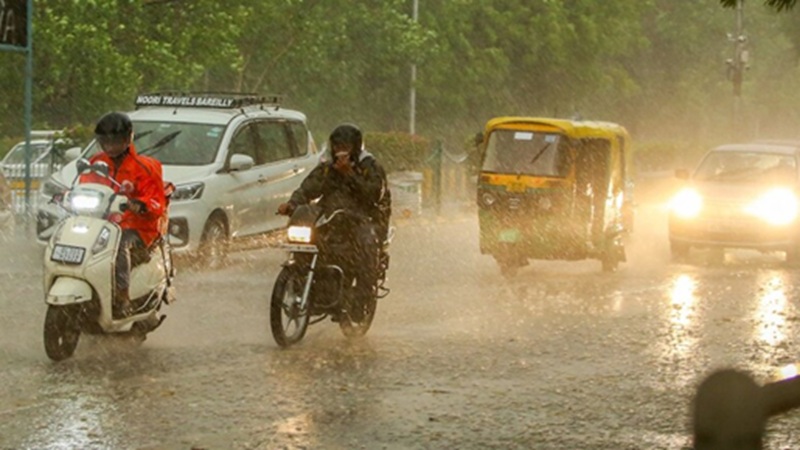 एमपी के 7 जिलों में आज भारी बारिश का अलर्ट, अगले 2-4 दिनों में पूरे प्रदेश में सक्रिय होगा मानसून