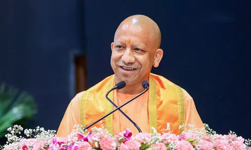 सीएम योगी ने गोरखपुर को दी 994 करोड़ की विकास परियोजनाओं की सौगात, विपक्ष पर साधा निशाना